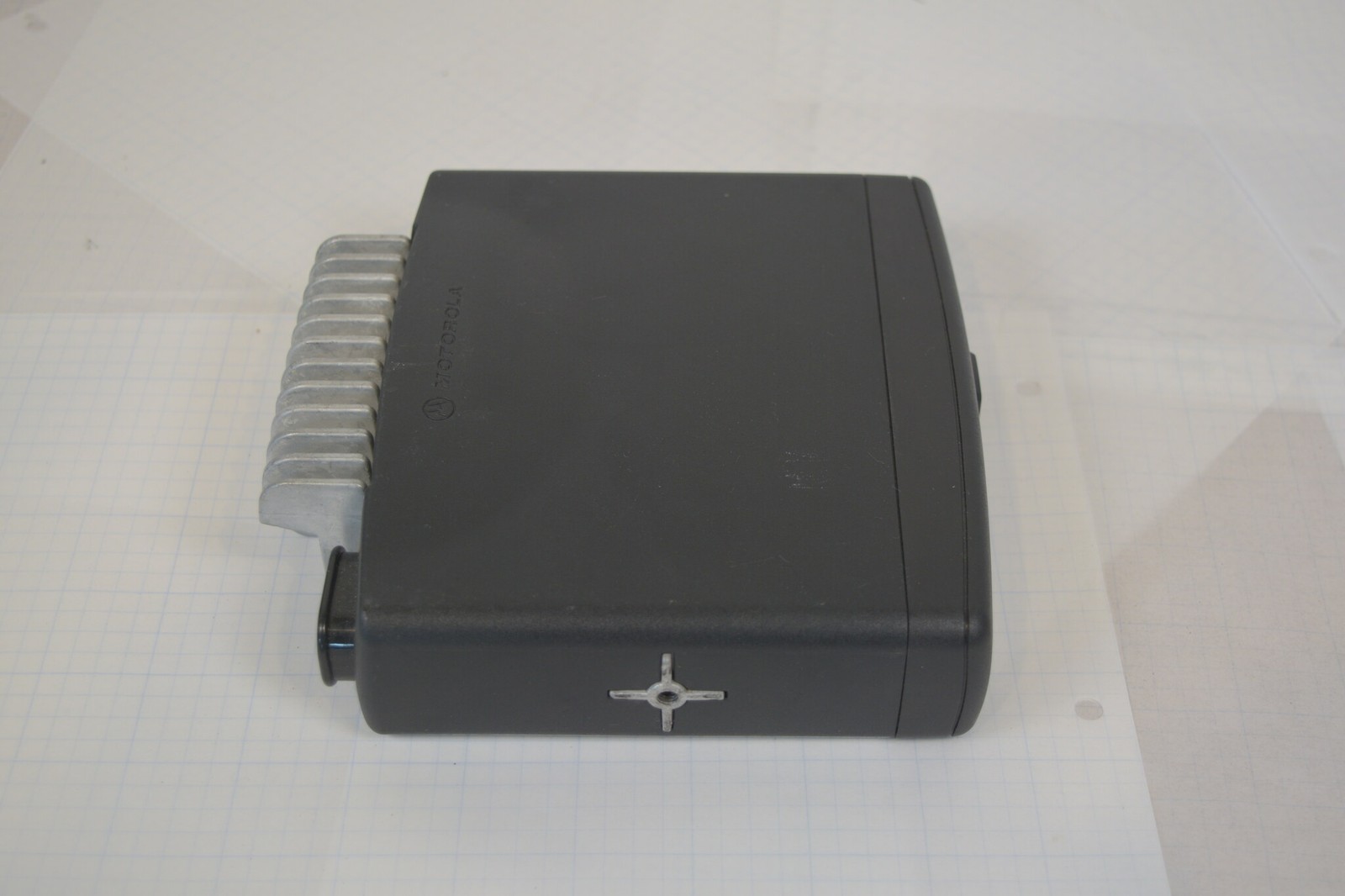 Motorola CDM1550 LS+ UHF 450-512MHz Remote Mount AAM25SKF9DP6AN Head Mic RX OK