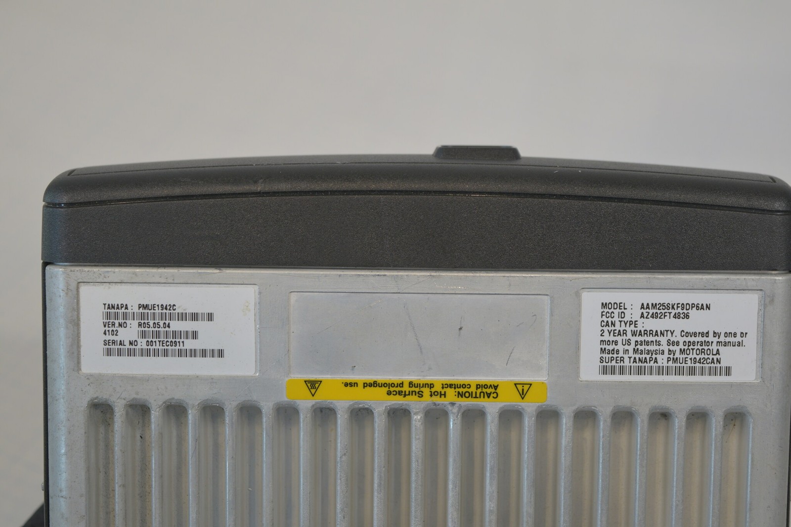 Motorola CDM1550 LS+ UHF 450-512MHz Remote Mount AAM25SKF9DP6AN Head Mic RX OK
