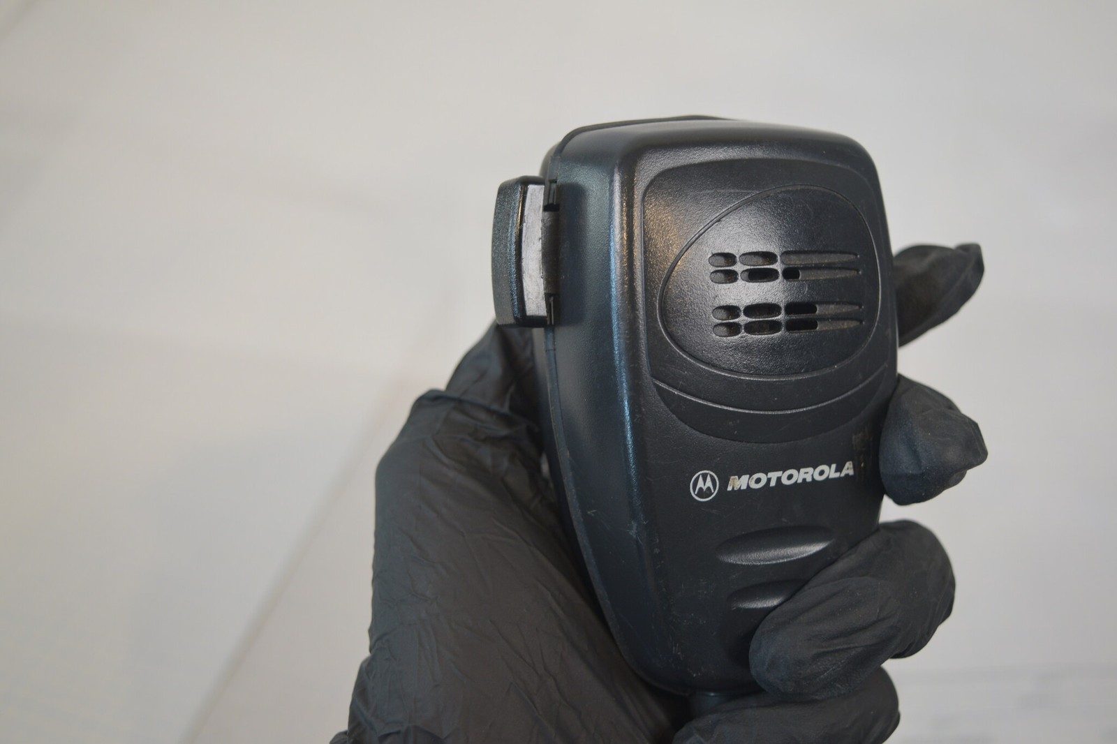 Motorola CDM1550 LS+ UHF 450-512MHz Remote Mount AAM25SKF9DP6AN Head Mic RX OK