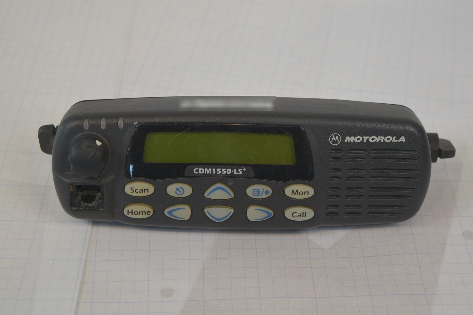 Motorola CDM1550 LS+ VHF 136-174MHz Remote Mount AAM25KKF9DP6AN Head Mic RX OK