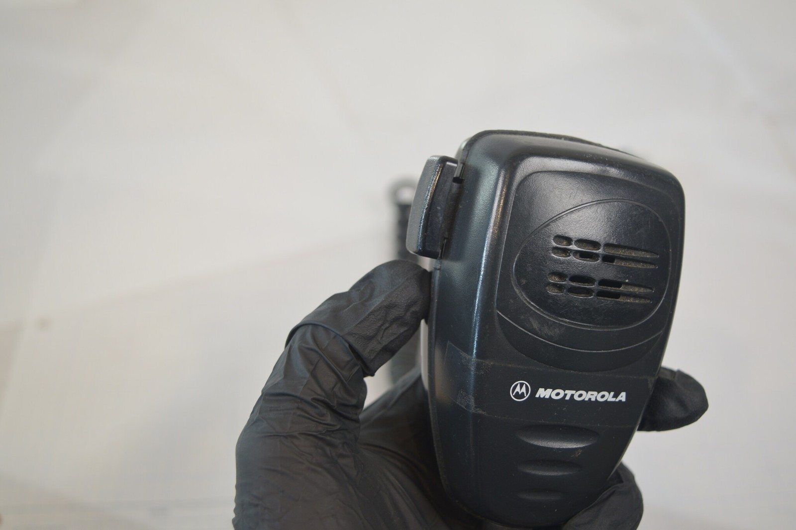 Motorola CDM1550 LS VHF 136-174MHz Remote Mount AAM25KKF9DU6AN Head Mic RX OK