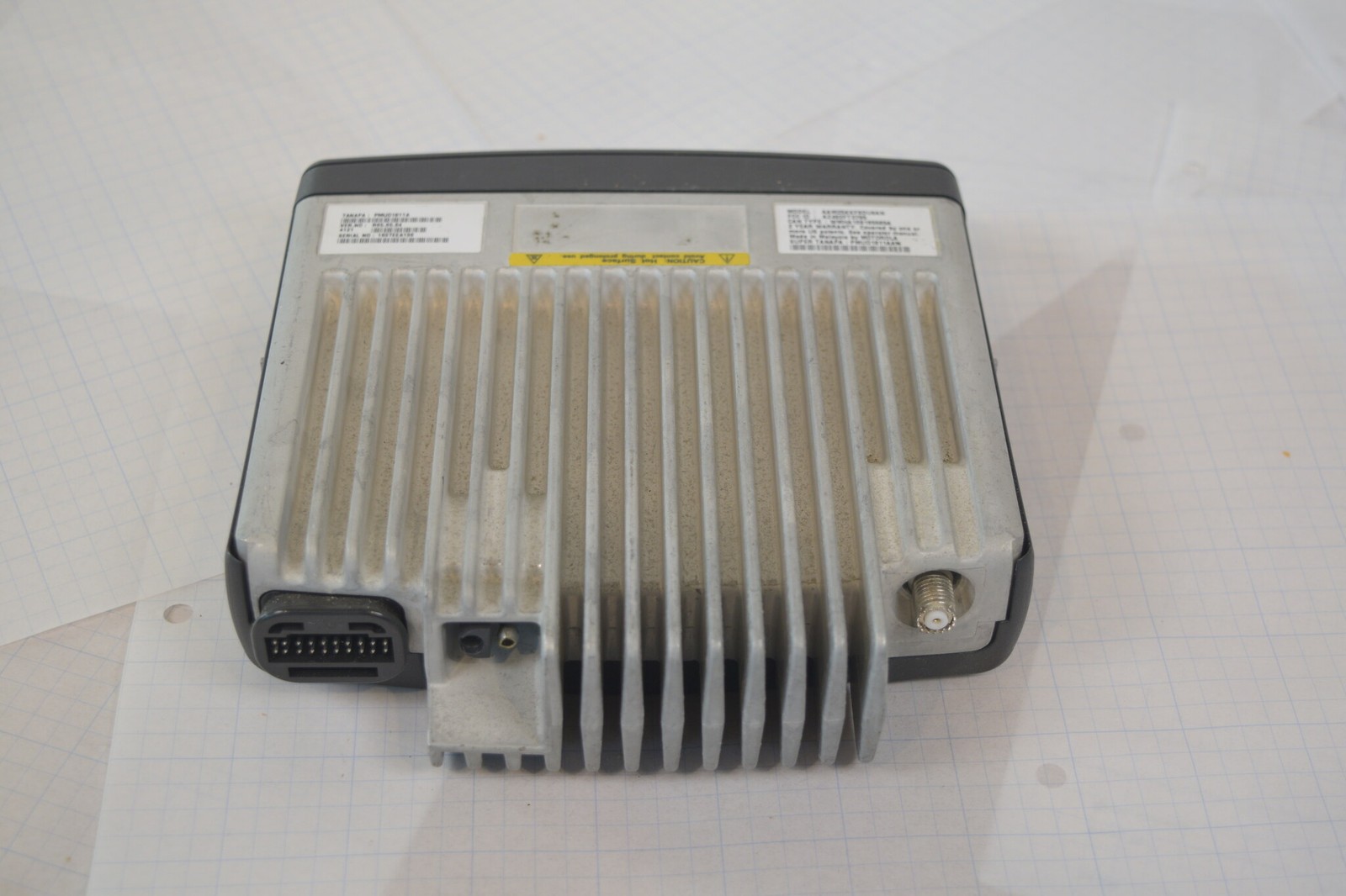 Motorola CDM1550 LS VHF 136-174MHz Remote Mount AAM25KKF9DU6AN Head Mic RX OK