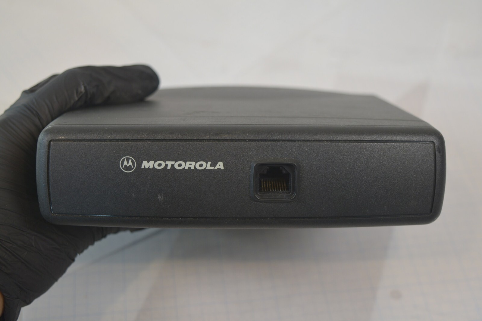 Motorola CDM1550 LS VHF 136-174MHz Remote Mount AAM25KKF9DU6AN Head Mic RX OK