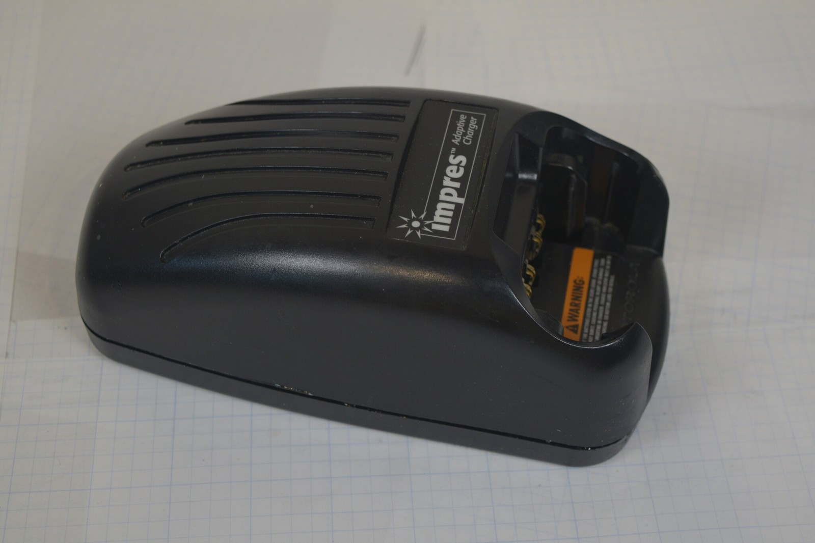 Motorola Impres WPLN4114AR Charger For Parts + 2x 8V Adapter 2580384R41 Lot