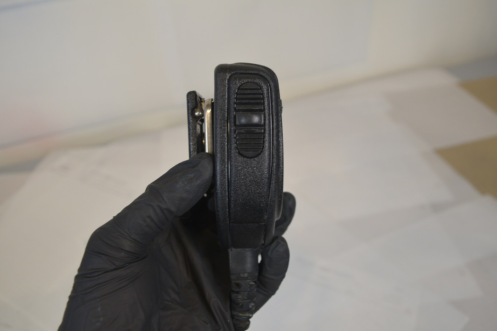 Motorola XTS2500 Model II 700/800 MHz P25 Radio H46UCF9PW6BN + RMN5038A Mic