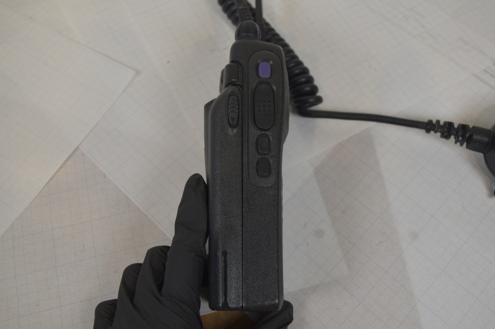 Motorola XTS2500 Model II 700/800 MHz P25 Radio H46UCF9PW6BN + RMN5038A Mic