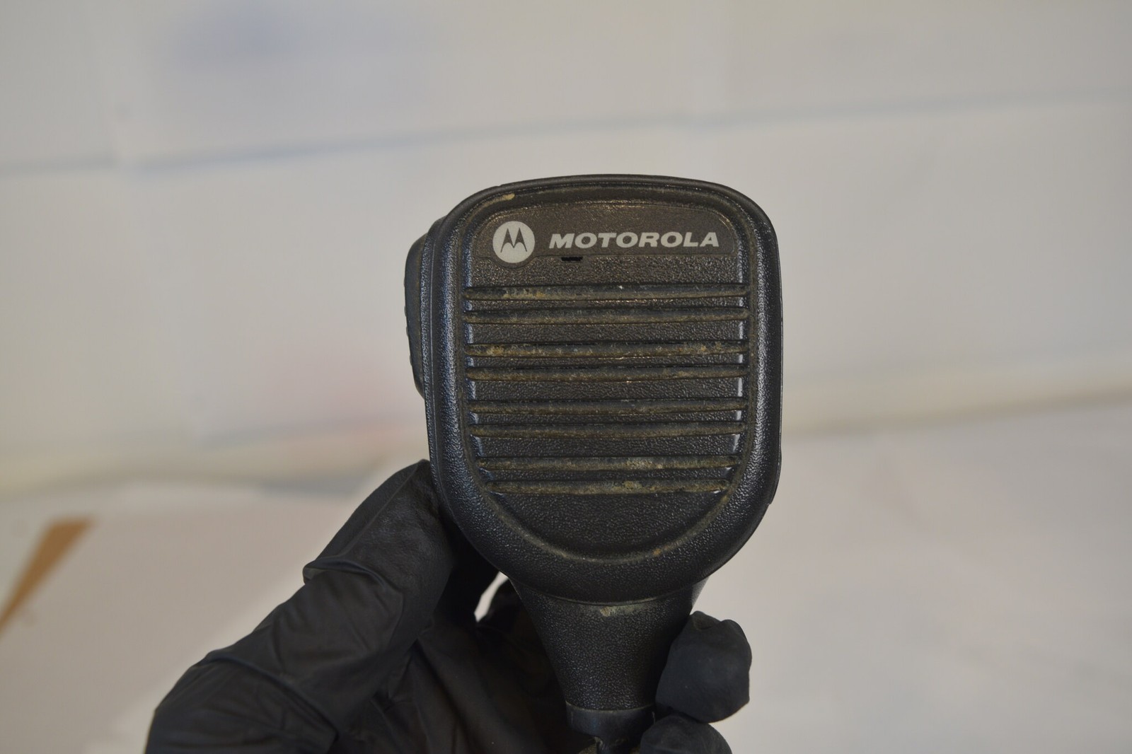 Motorola XTS2500 Model II 700/800 MHz P25 Radio H46UCF9PW6BN + PMMN4051B Mic