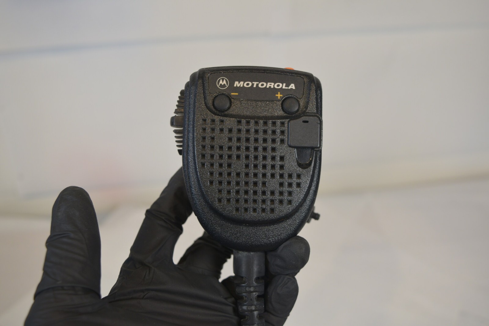 Motorola XTS2500 Model II 700/800 P25 Radio + OEM IMPRES Battery + RMN5038A Mic
