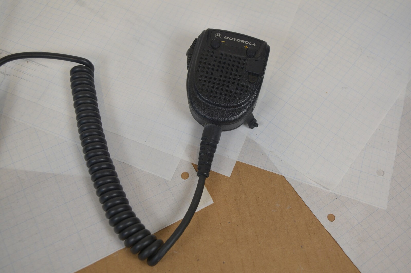 Motorola XTS2500 Model II 700/800 P25 Radio + OEM IMPRES Battery + RMN5038A Mic
