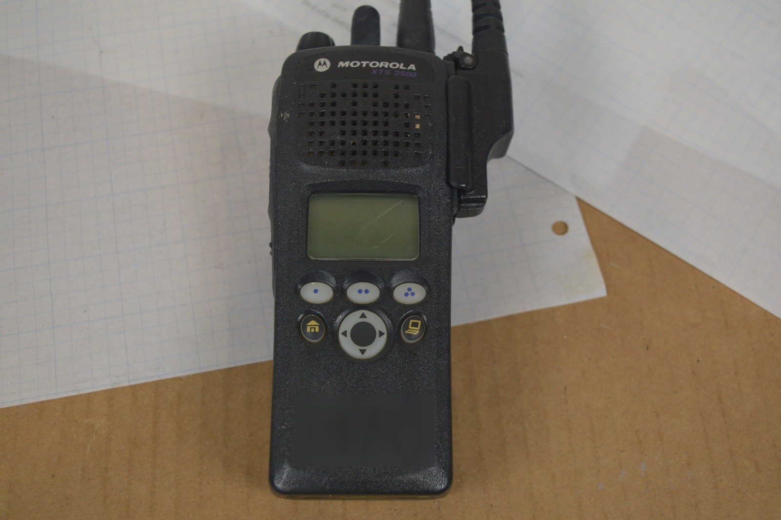 Motorola XTS2500 Model II 700/800 P25 Radio + OEM IMPRES Battery + RMN5038A Mic