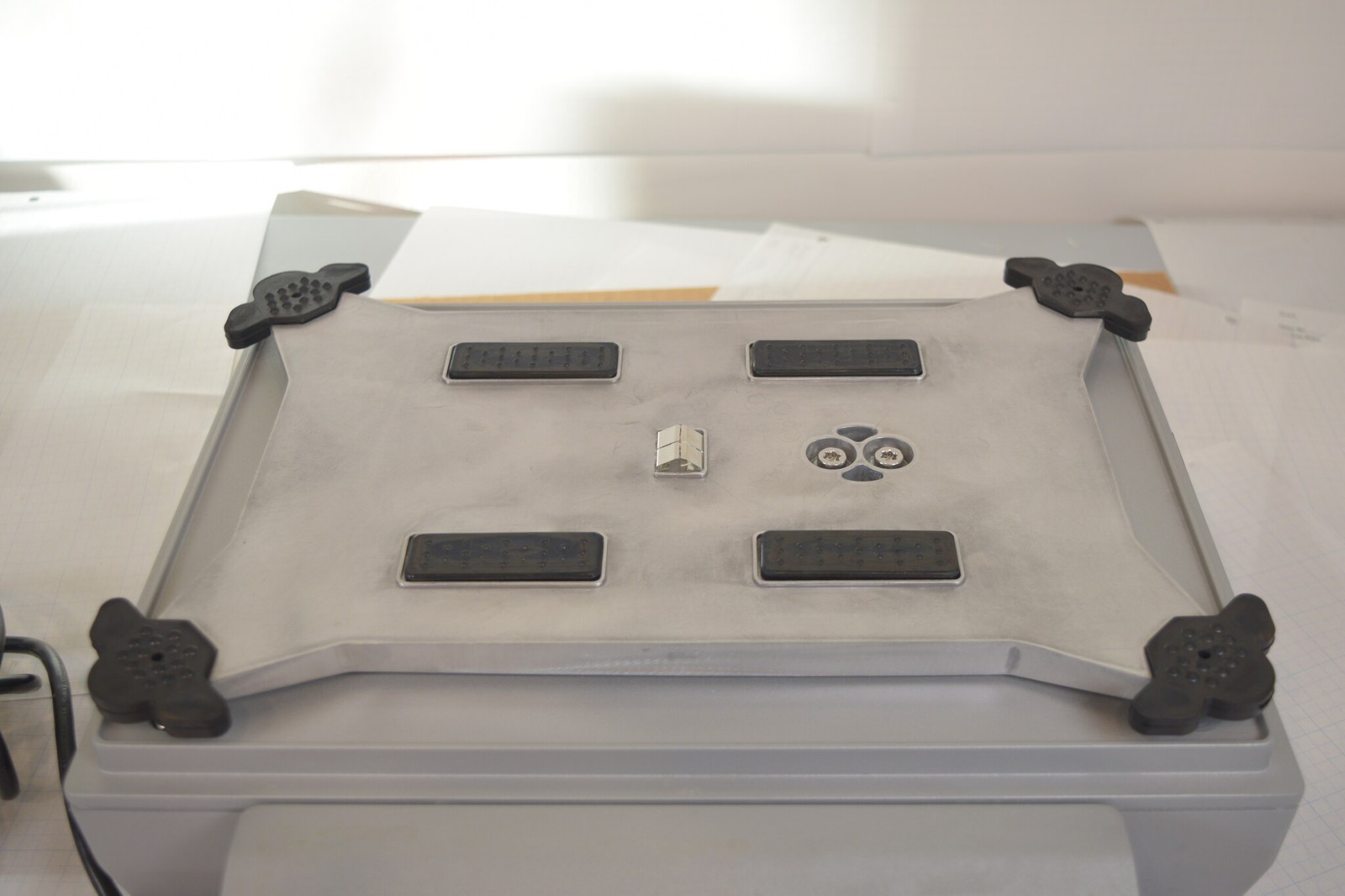 Mettler Toledo ICS425s-15LA/f Bench Scale 15 kg x 0.1 g - Tested, Calibrated