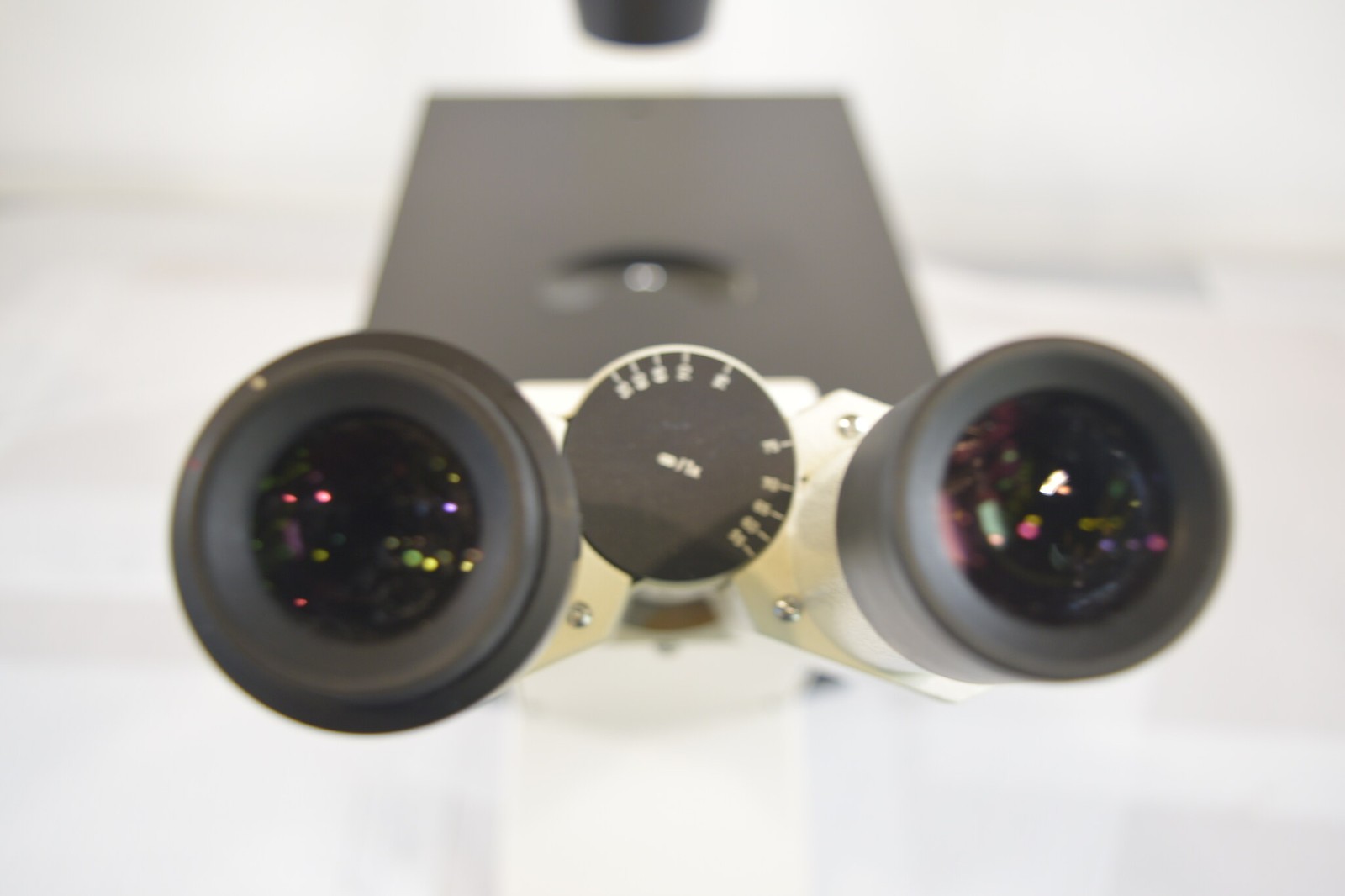 Carl Zeiss Invertoskop 451201 Inverted Phase Contrast Microscope 5 Objectives