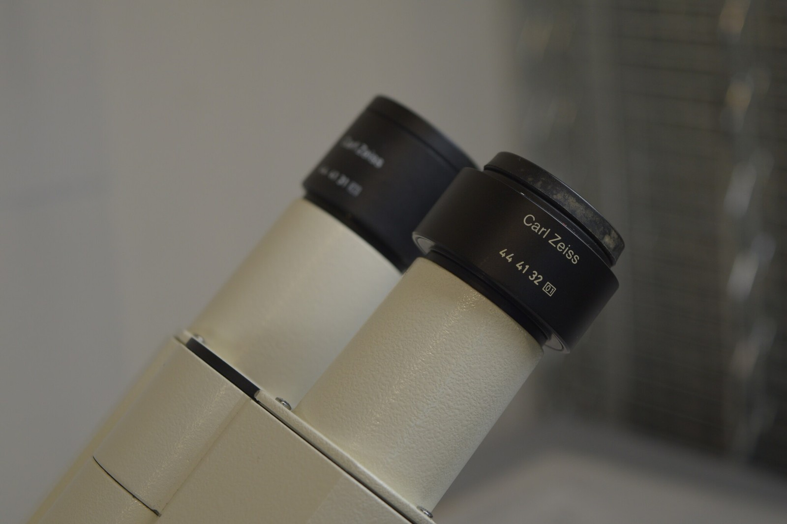 Carl Zeiss Invertoskop 451201 Inverted Phase Contrast Microscope 5 Objectives