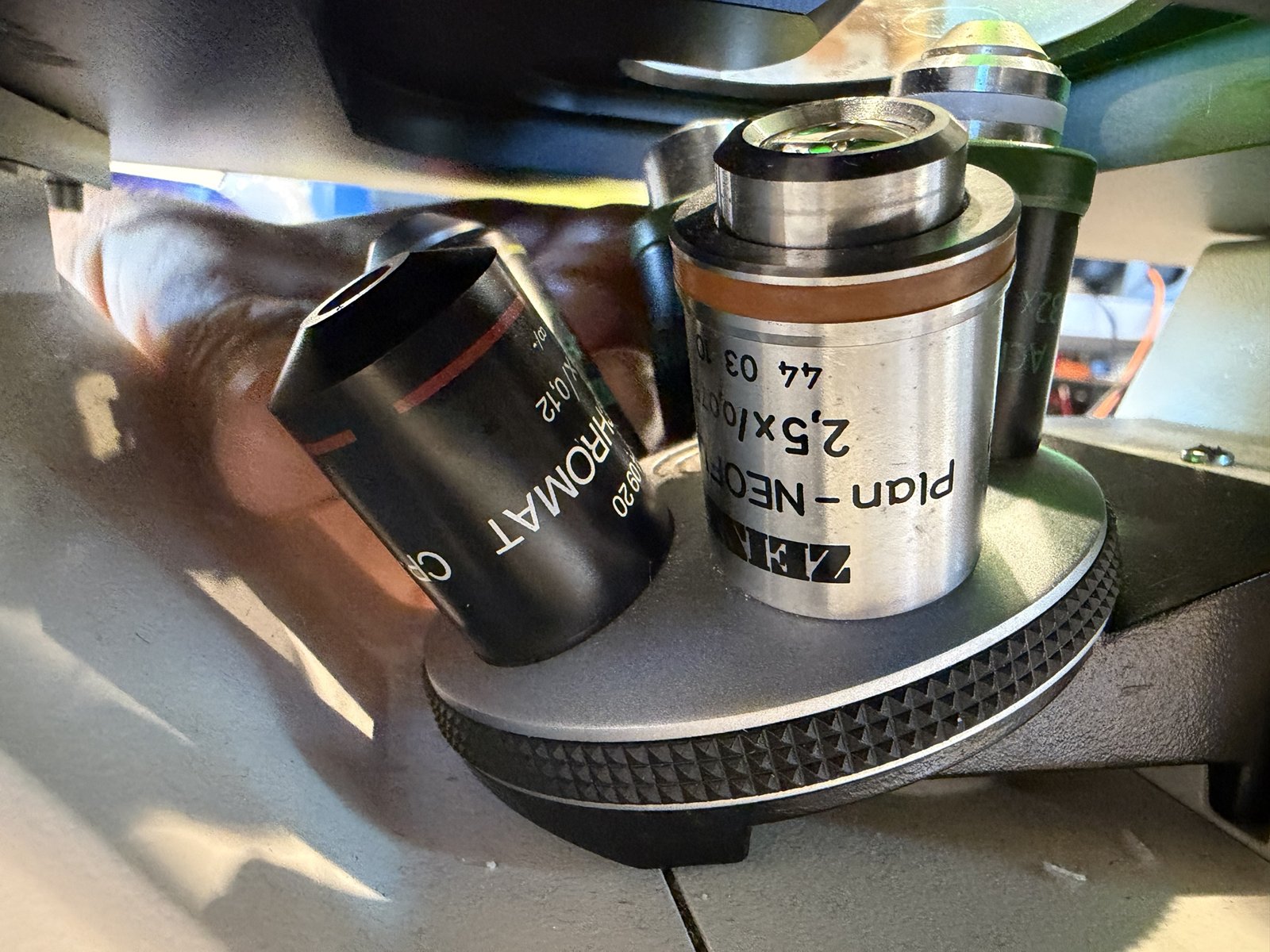 Carl Zeiss Invertoskop 451201 Inverted Phase Contrast Microscope 5 Objectives