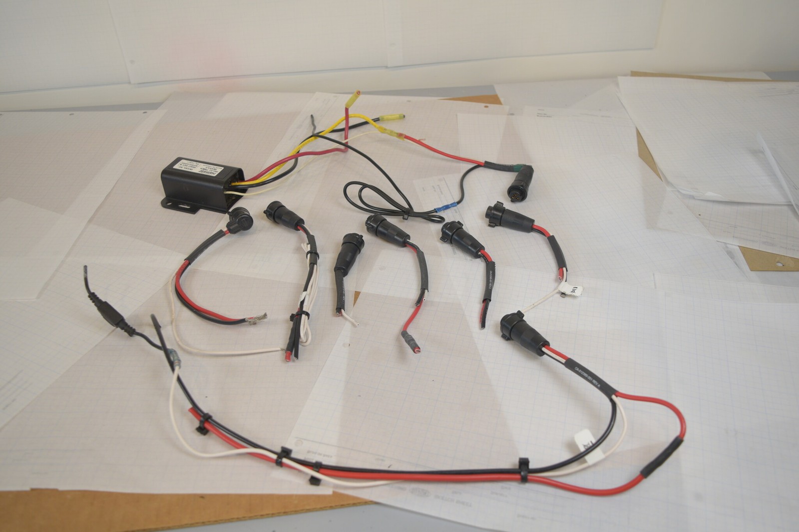 Lot of 7 Harris CU23218 CH-721 Power Pigtails + Hamsar 99007 MAMROS0088 Timer