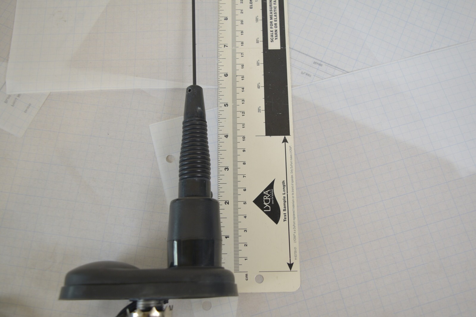 Lot of 2 GPS + Cellular LTE Combo Vehicle Antennas Bolt Mount + Spare Base