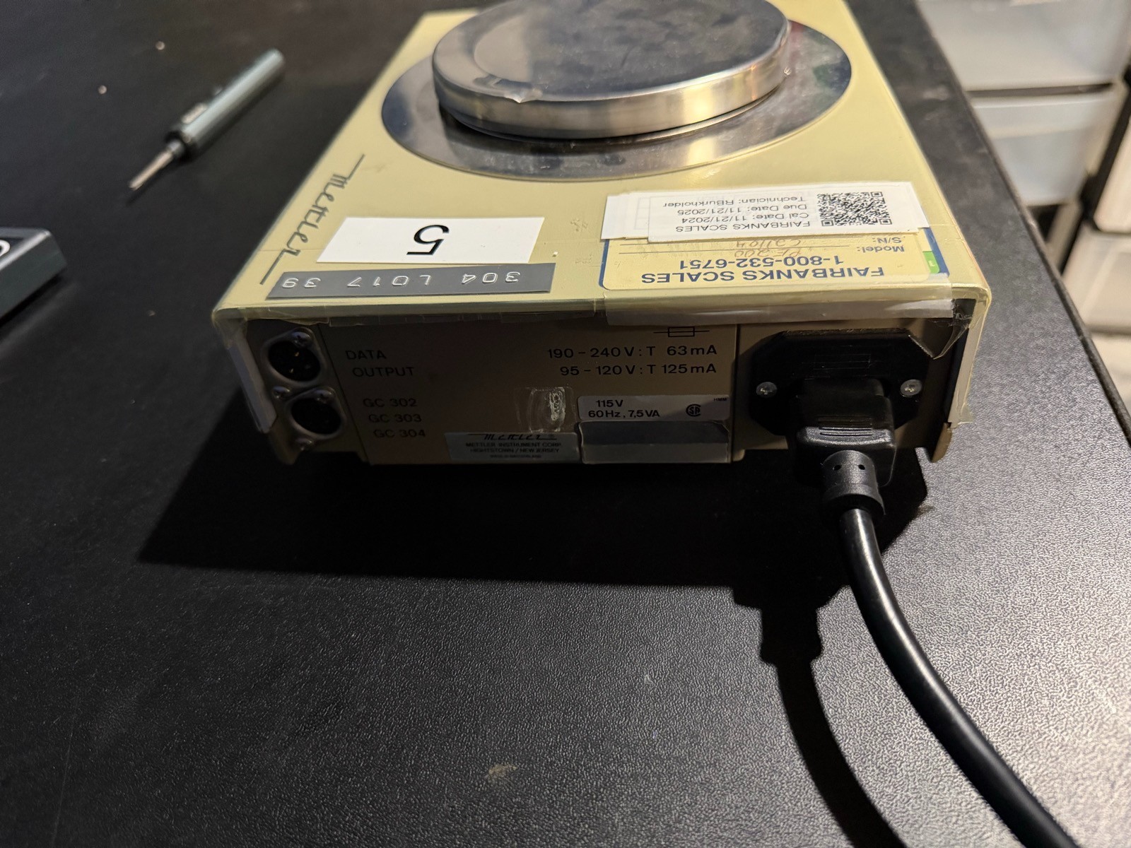 Mettler PE 200 Top Loading Precision Lab Balance Scale 200g - Powers On