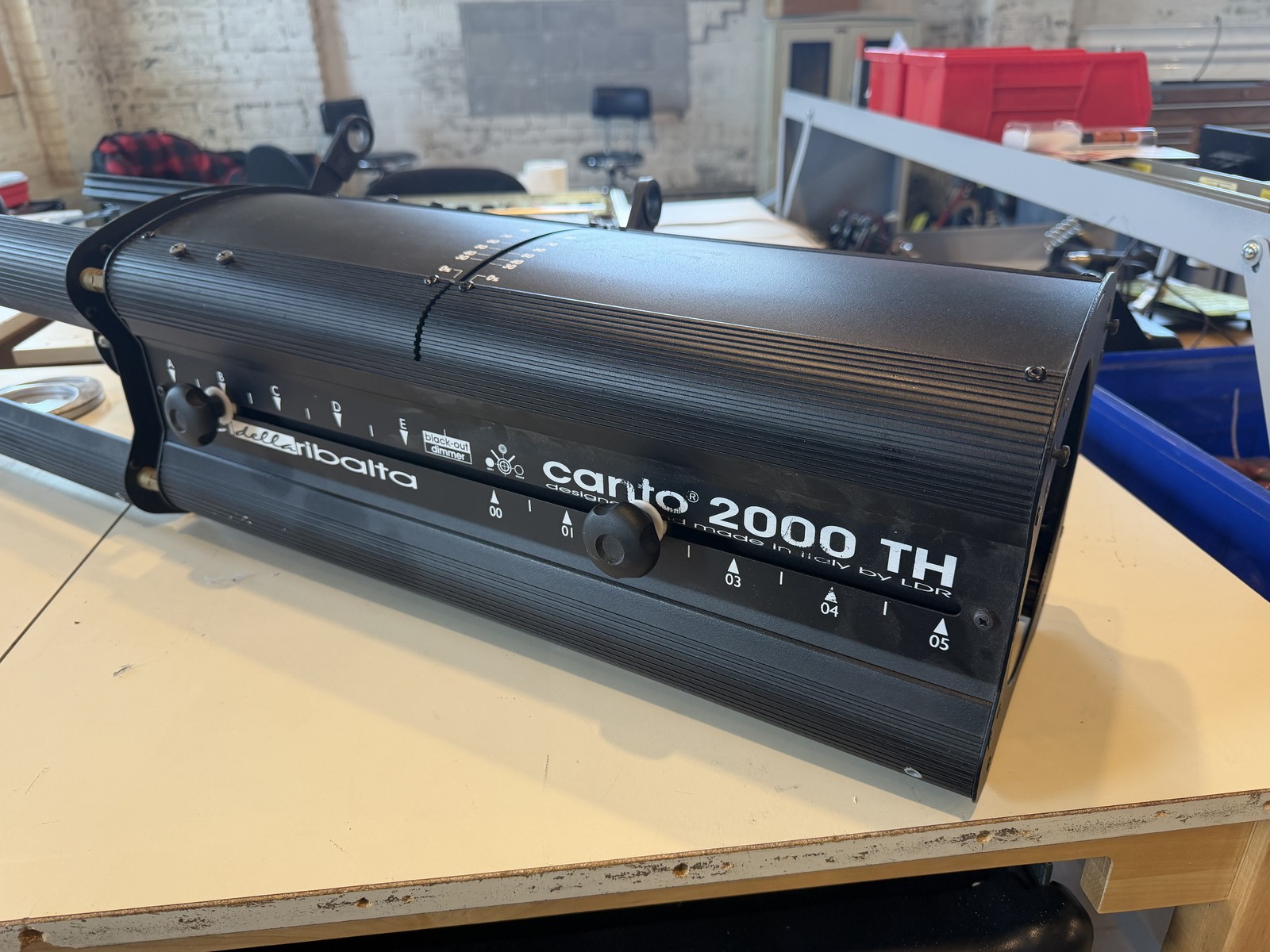 LDR Canto 2000 TH Followspot Parts Optics Donor Iris Zoom Lens Boomerang Yoke