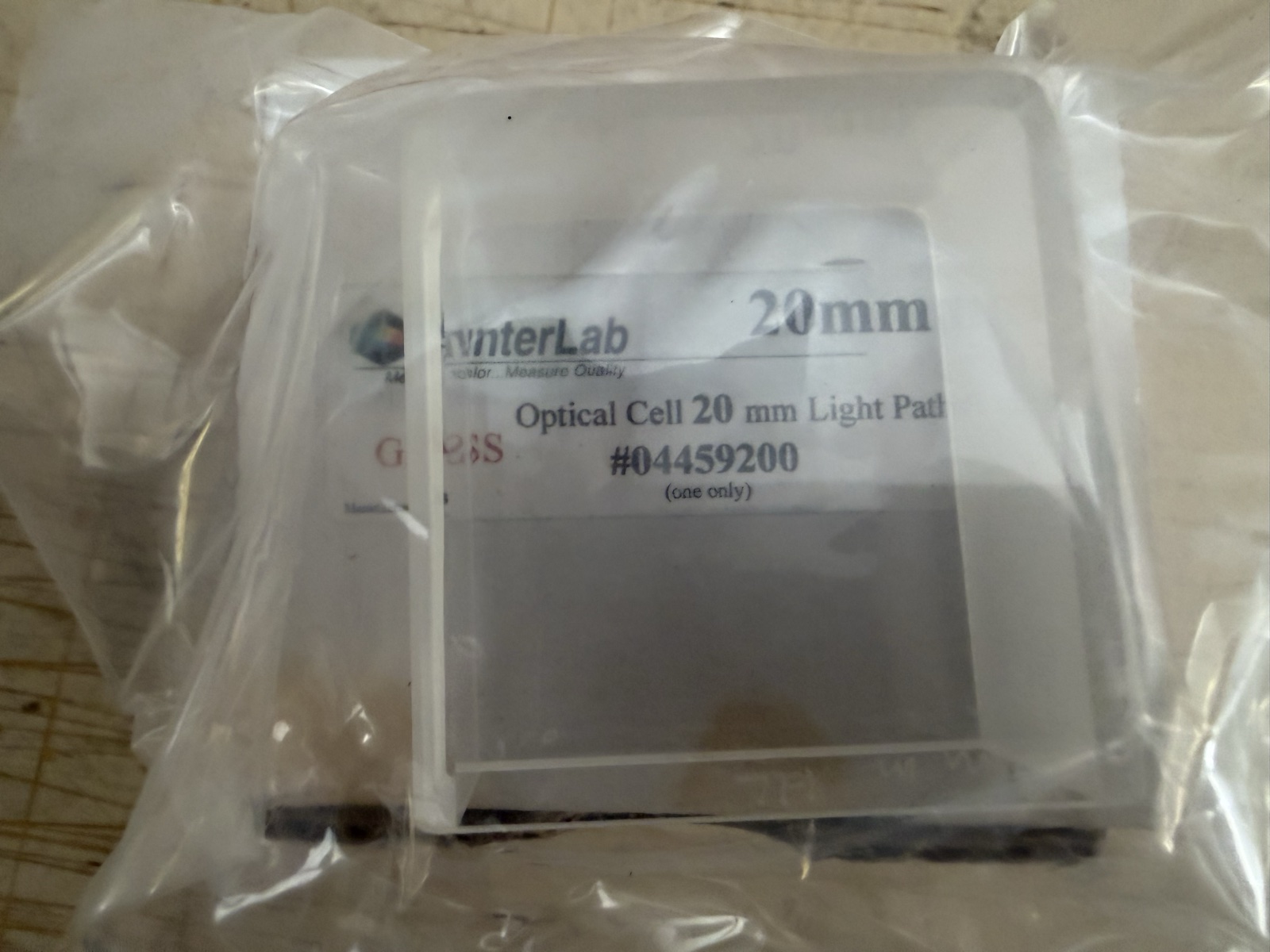 HunterLab Glass Optical Cell 20mm Light Path 04-4592-00 New Open Box