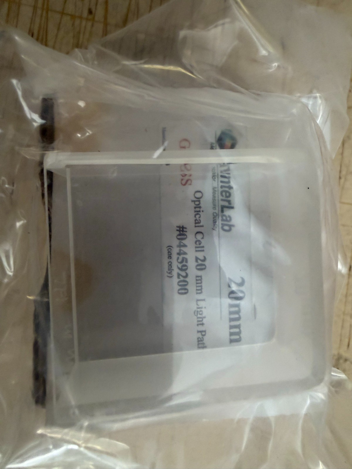 HunterLab Glass Optical Cell 20mm Light Path 04-4592-00 New Open Box