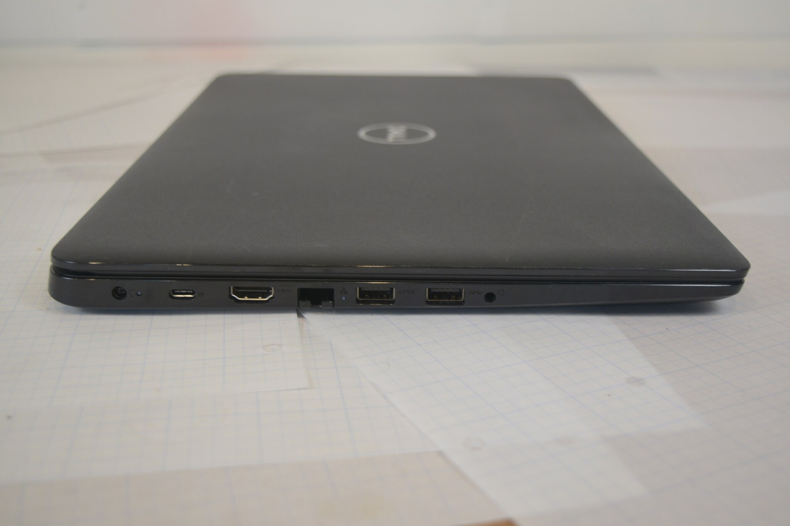 Dell Latitude 3500 15.6" FHD i5 8th Gen 16GB 256GB SSD Win 11 Home - Grade B