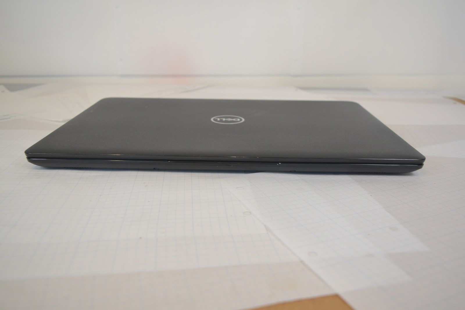 Dell Latitude 3500 15.6" FHD i5 8th Gen 16GB 256GB SSD Win 11 Home - Grade B