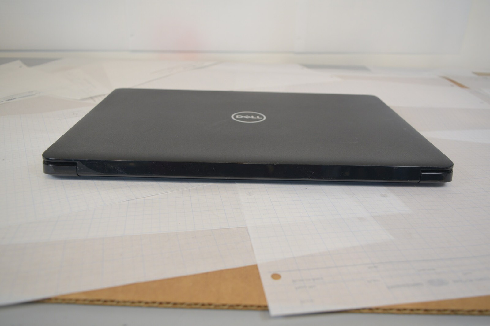 Dell Latitude 3500 15.6" FHD i5 8th Gen 16GB 256GB SSD Win 11 Home - Grade B