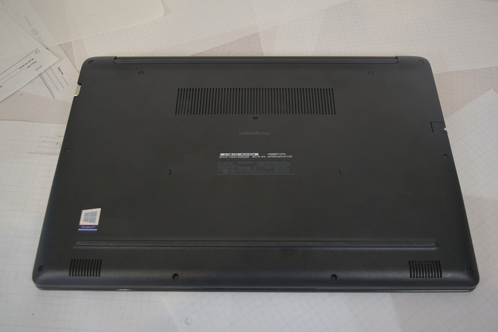 Dell Latitude 3500 15.6" FHD i5 8th Gen 16GB 256GB SSD Win 11 Home - Grade A