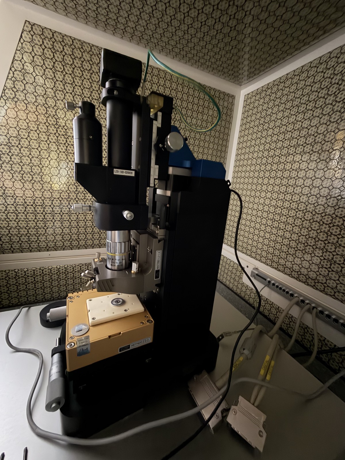 Park Systems XE7 Atomic Force Microscope (AFM) - Complete System w/ Controller, Acoustic/Vibration Enclosure + Full Software Suite & Registered Ownership