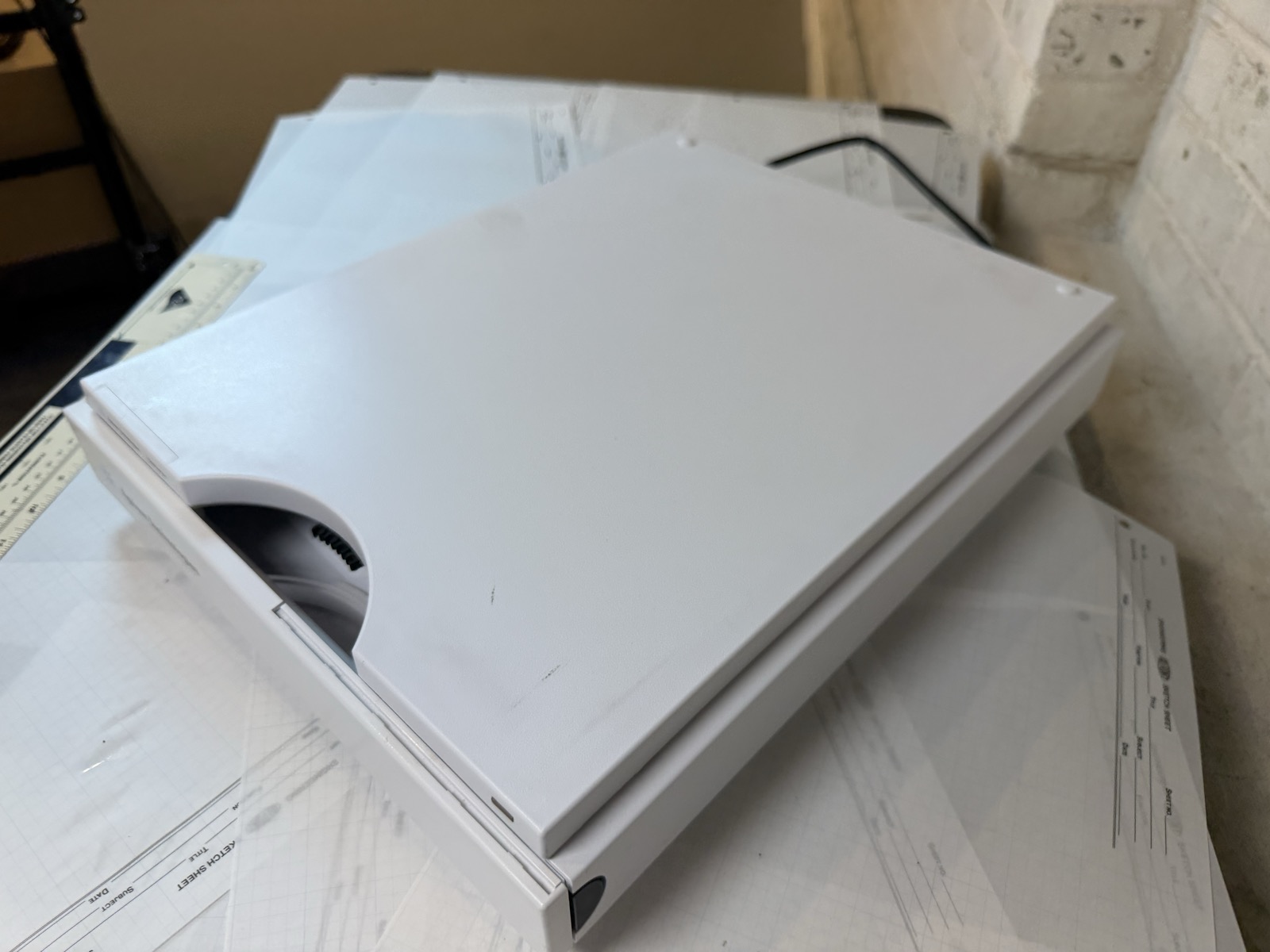 Agilent 1200 G1379B Micro Vacuum Degasser HPLC S/N JP73106900 — Powers On