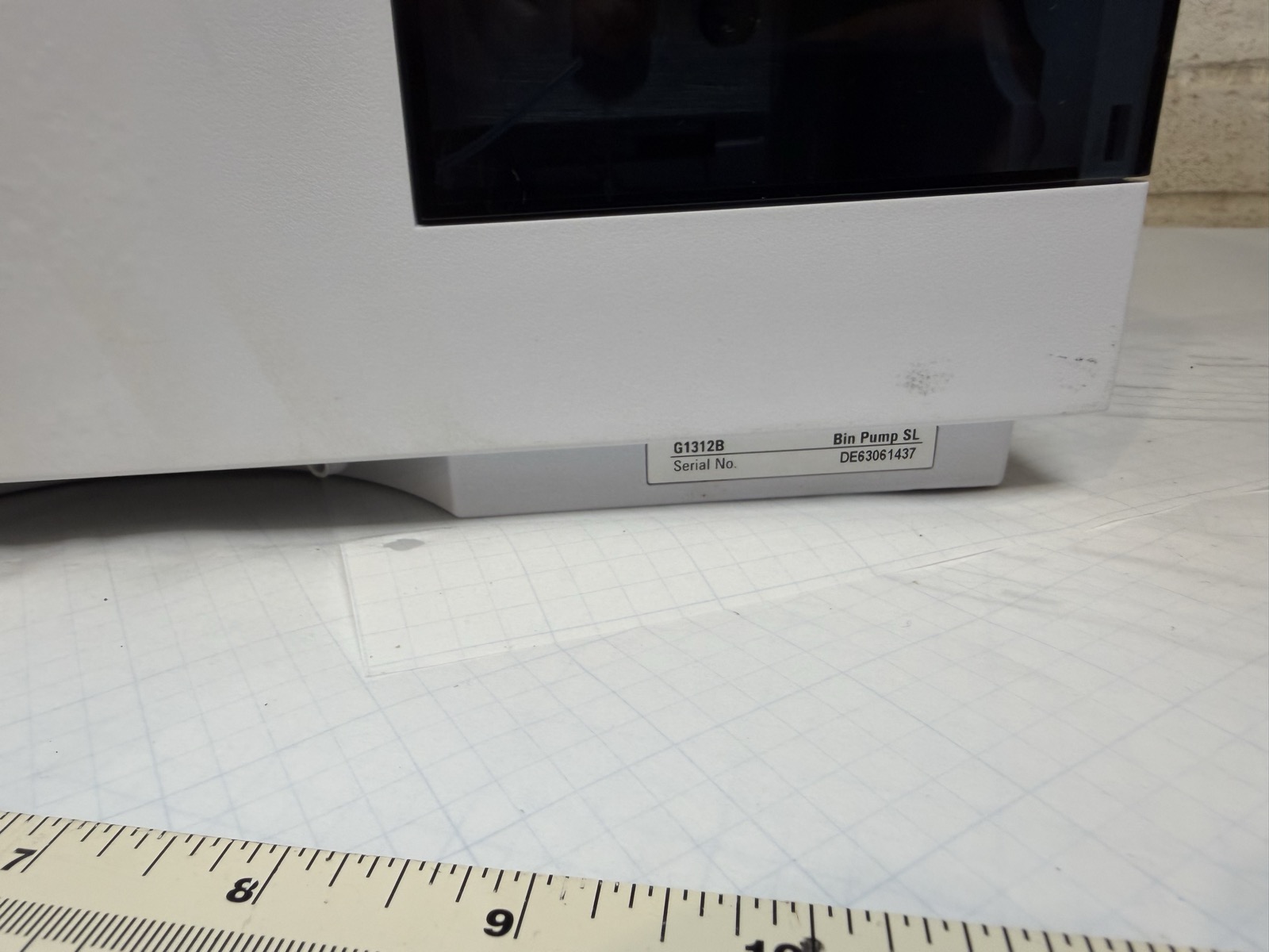 Agilent 1200 G1312B Binary Pump SL HPLC S/N DE63061427 — Powers On, Pumps Water