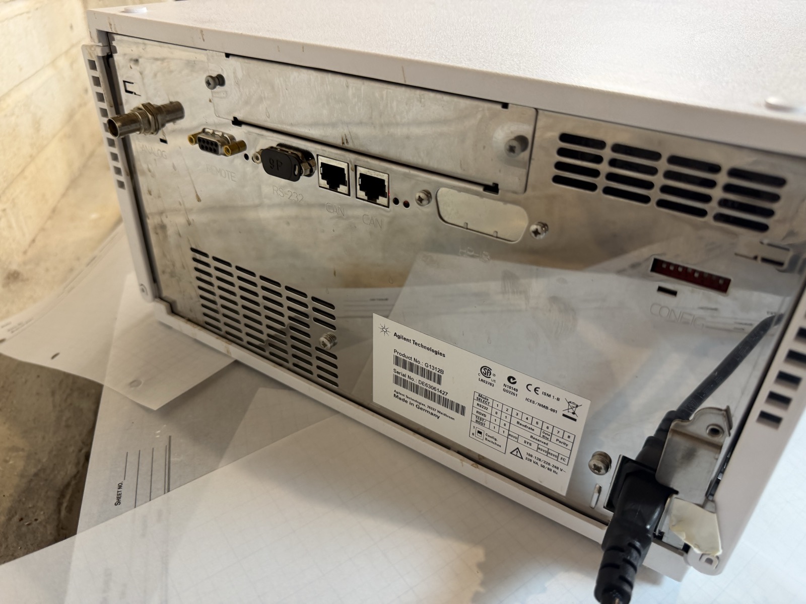 Agilent 1200 G1312B Binary Pump SL HPLC S/N DE63061427 — Powers On, Pumps Water