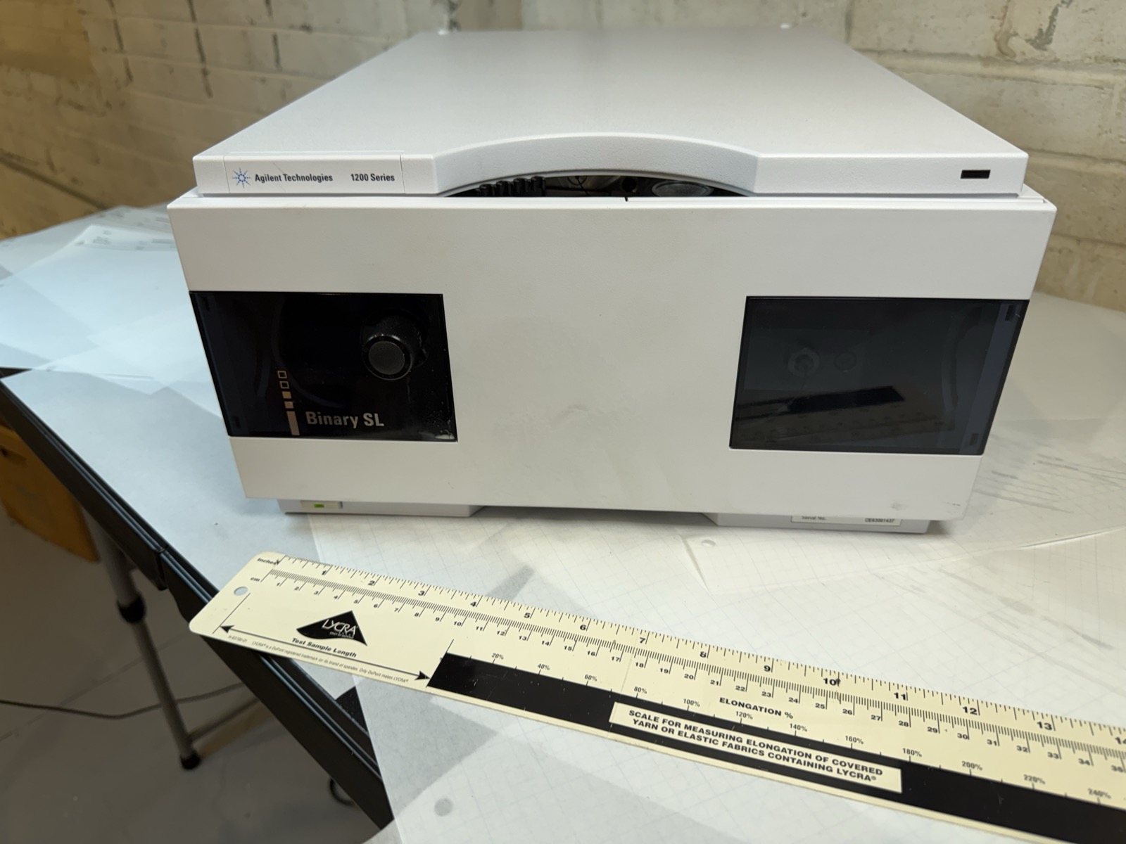 Agilent 1200 G1312B Binary Pump SL HPLC S/N DE63061427 — Powers On, Pumps Water