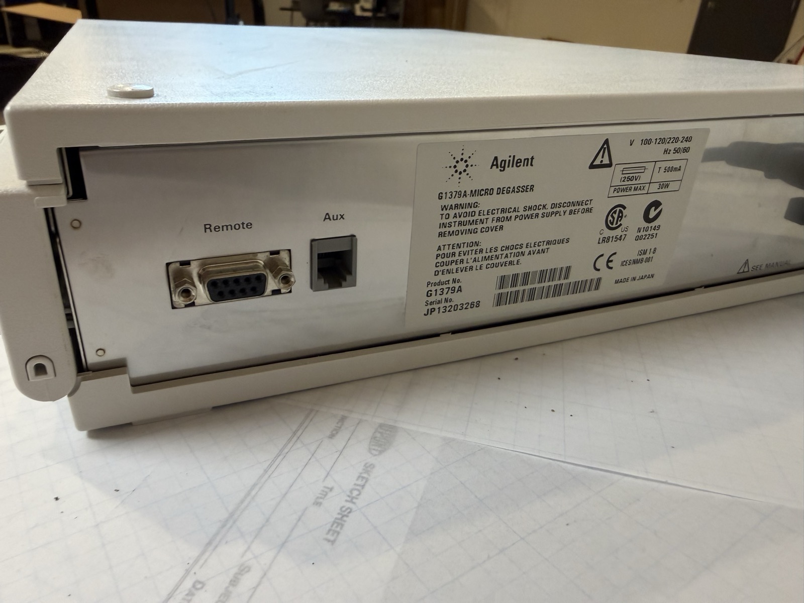 Agilent 1100 G1379A Micro Vacuum Degasser HPLC S/N JP13203268 — Powers On