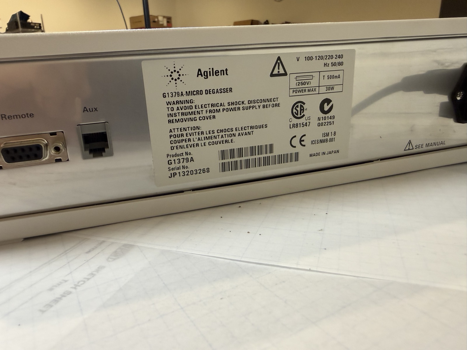 Agilent 1100 G1379A Micro Vacuum Degasser HPLC S/N JP13203268 — Powers On