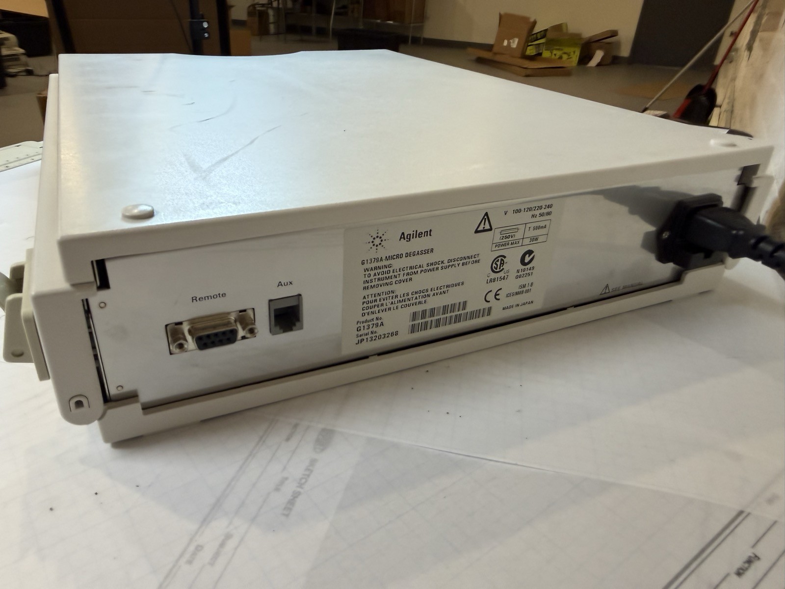 Agilent 1100 G1379A Micro Vacuum Degasser HPLC S/N JP13203268 — Powers On