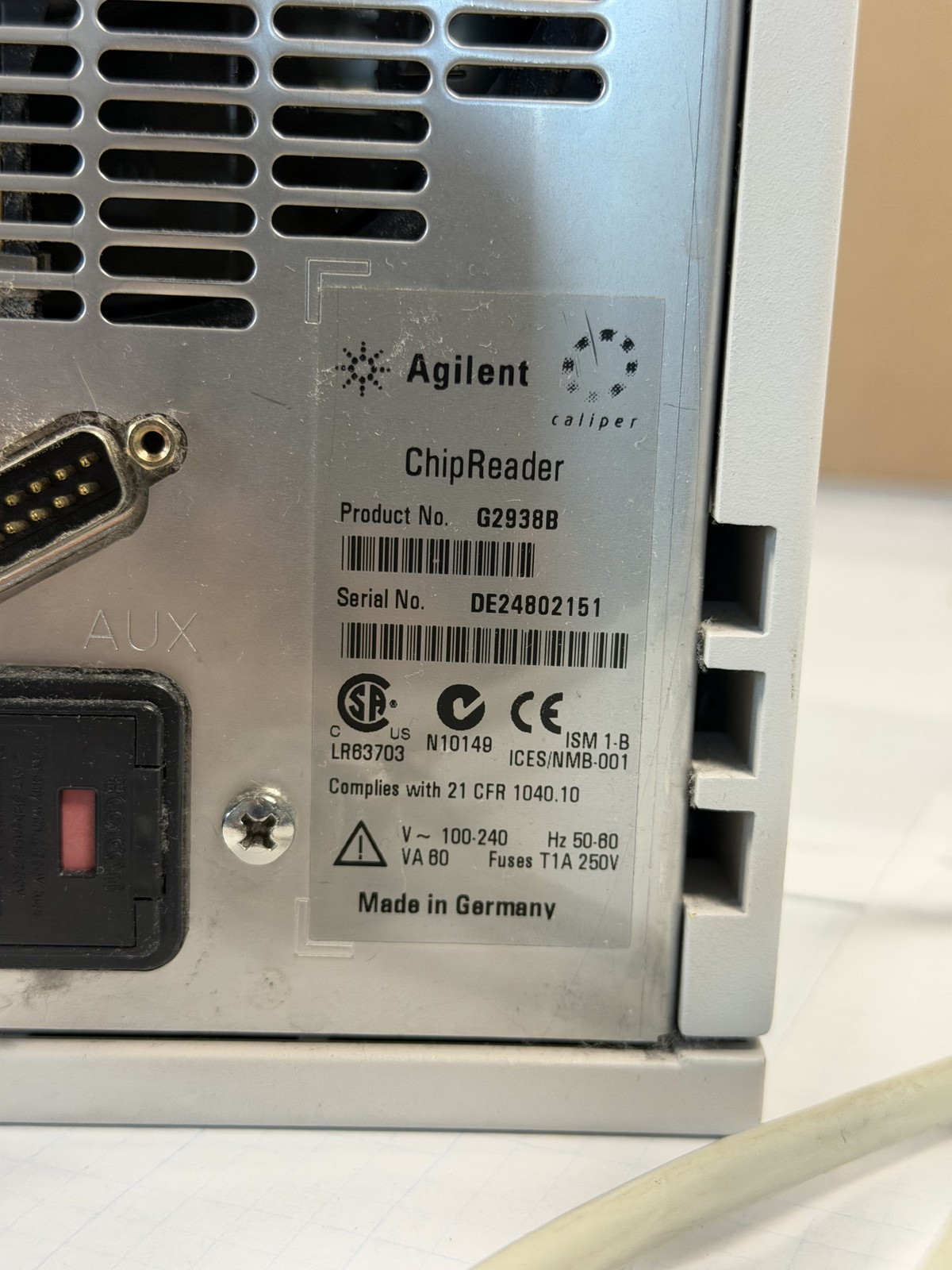 Agilent 2100 Bioanalyzer G2938B LabChip Chip Reader Electrophoresis - Powers On