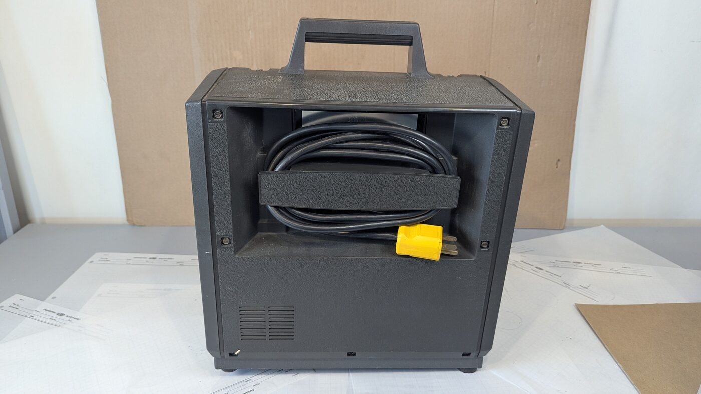 Bell & Howell 2580A Filmosound 16mm Sound Projector + Case - As-Is, Two Faul