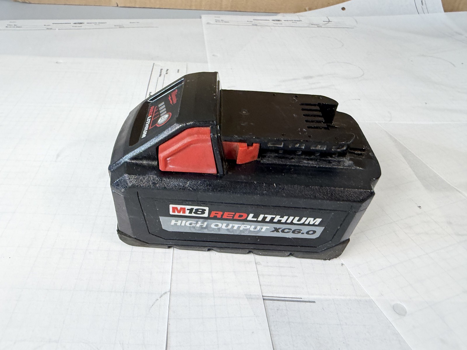 Milwaukee M18 REDLITHIUM HIGH OUTPUT XC6.0 6.0Ah Battery Pack 48-11-1865