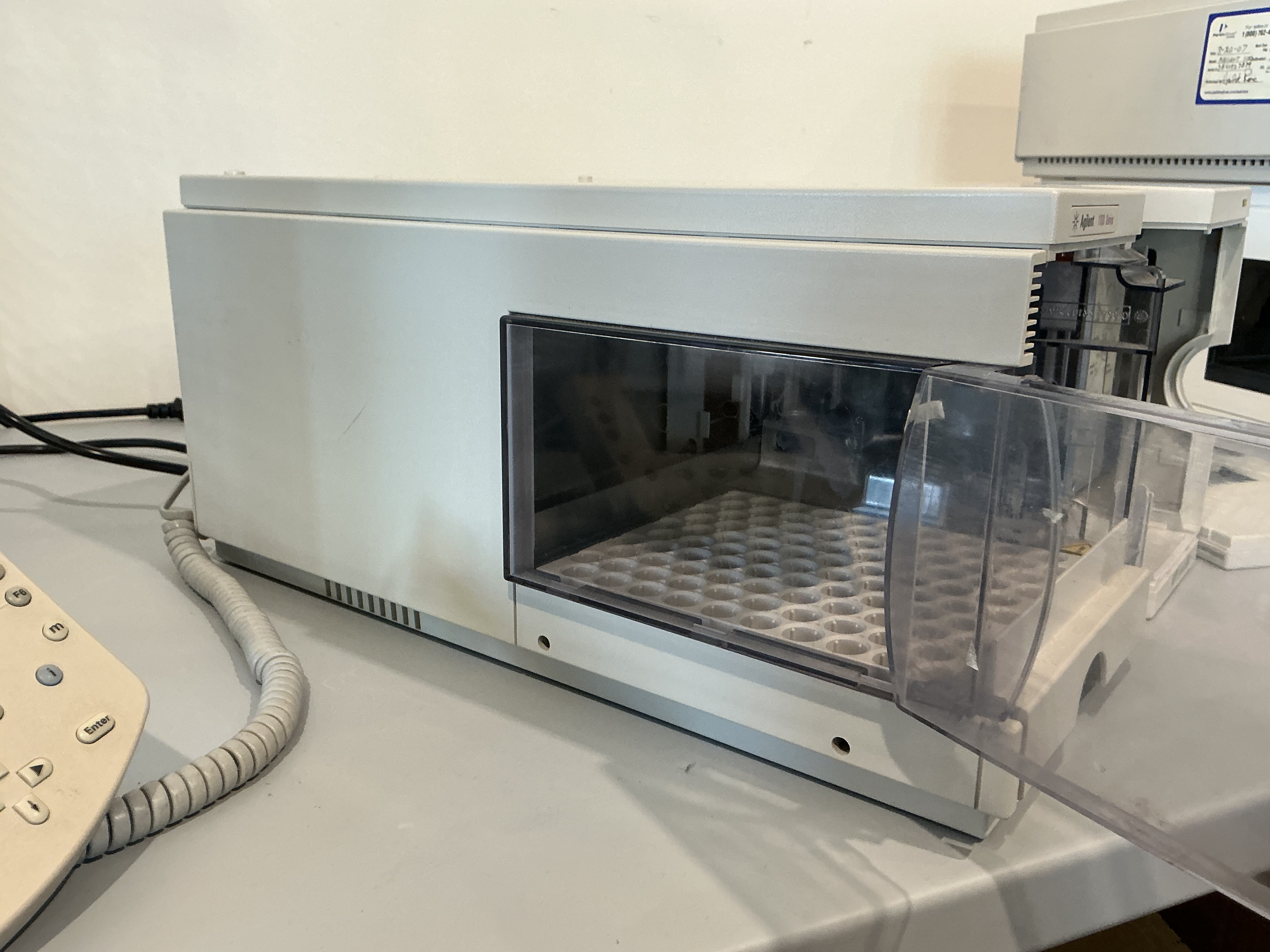 Agilent 1100 G1329A ALS Autosampler S/N DE33213006 Tested - Needle Not Included
