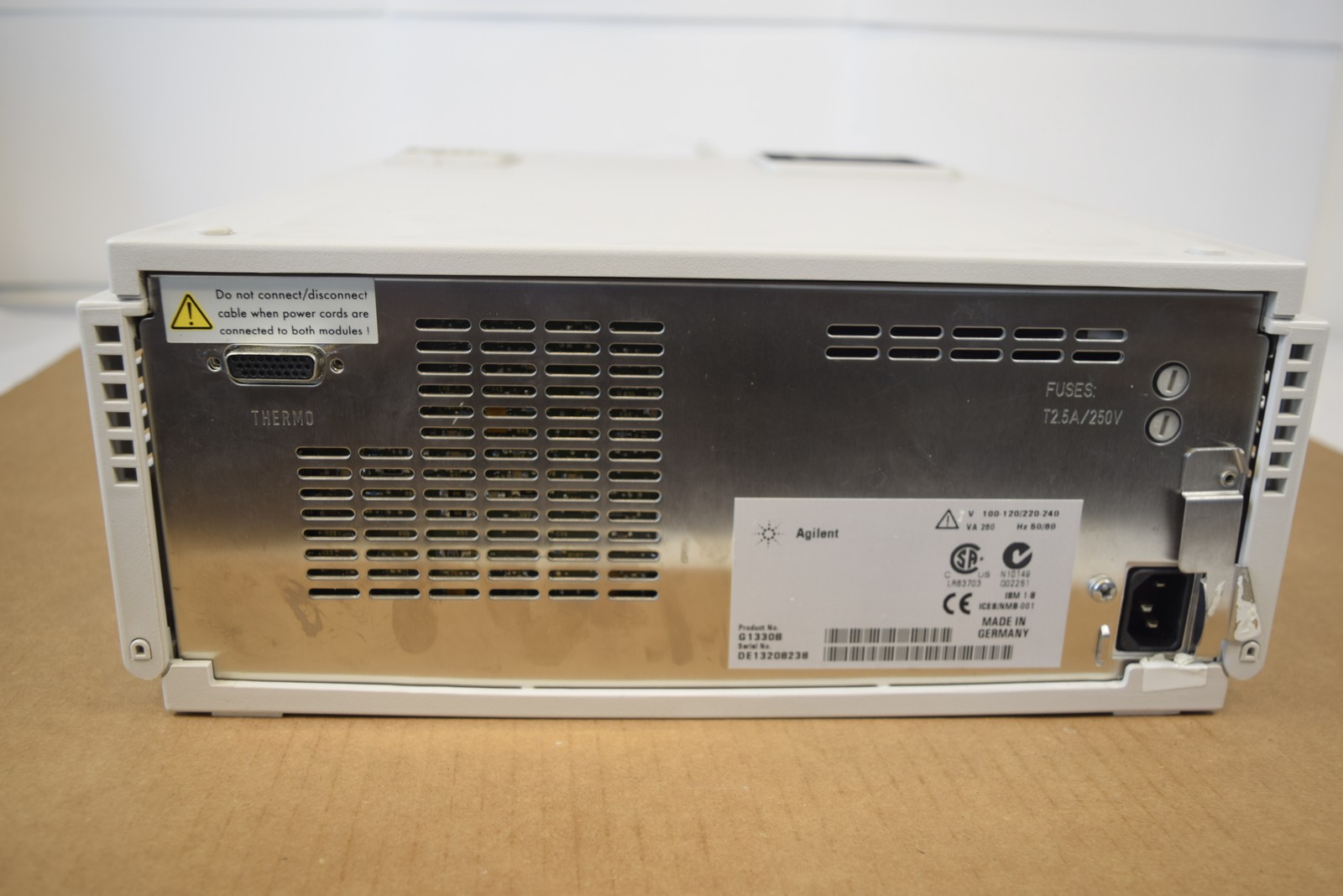 Agilent 1100 Series G1330B ALS Thermostat (S/N DE13208238)