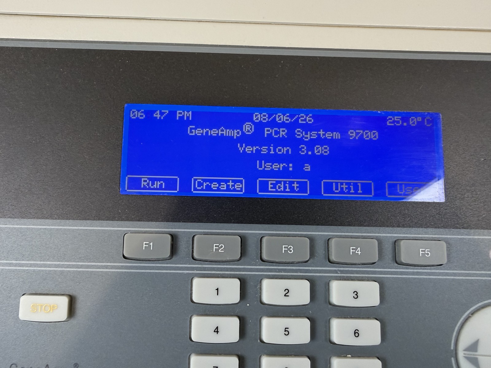 Applied Biosystems GeneAmp PCR System 9700 Thermal Cycler 96-Well Block N8050200