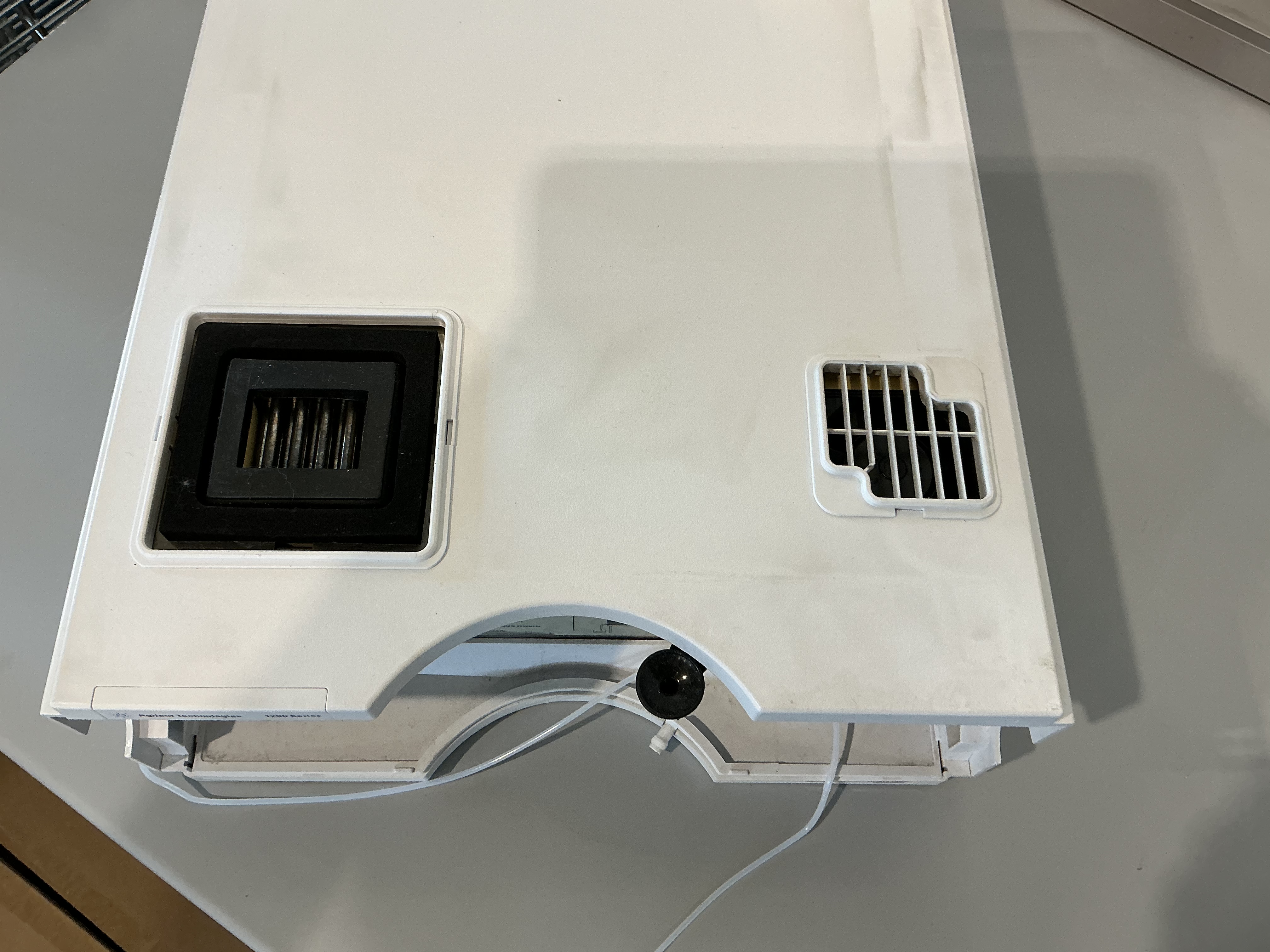 Agilent G1330B FC/ALS Thermostat