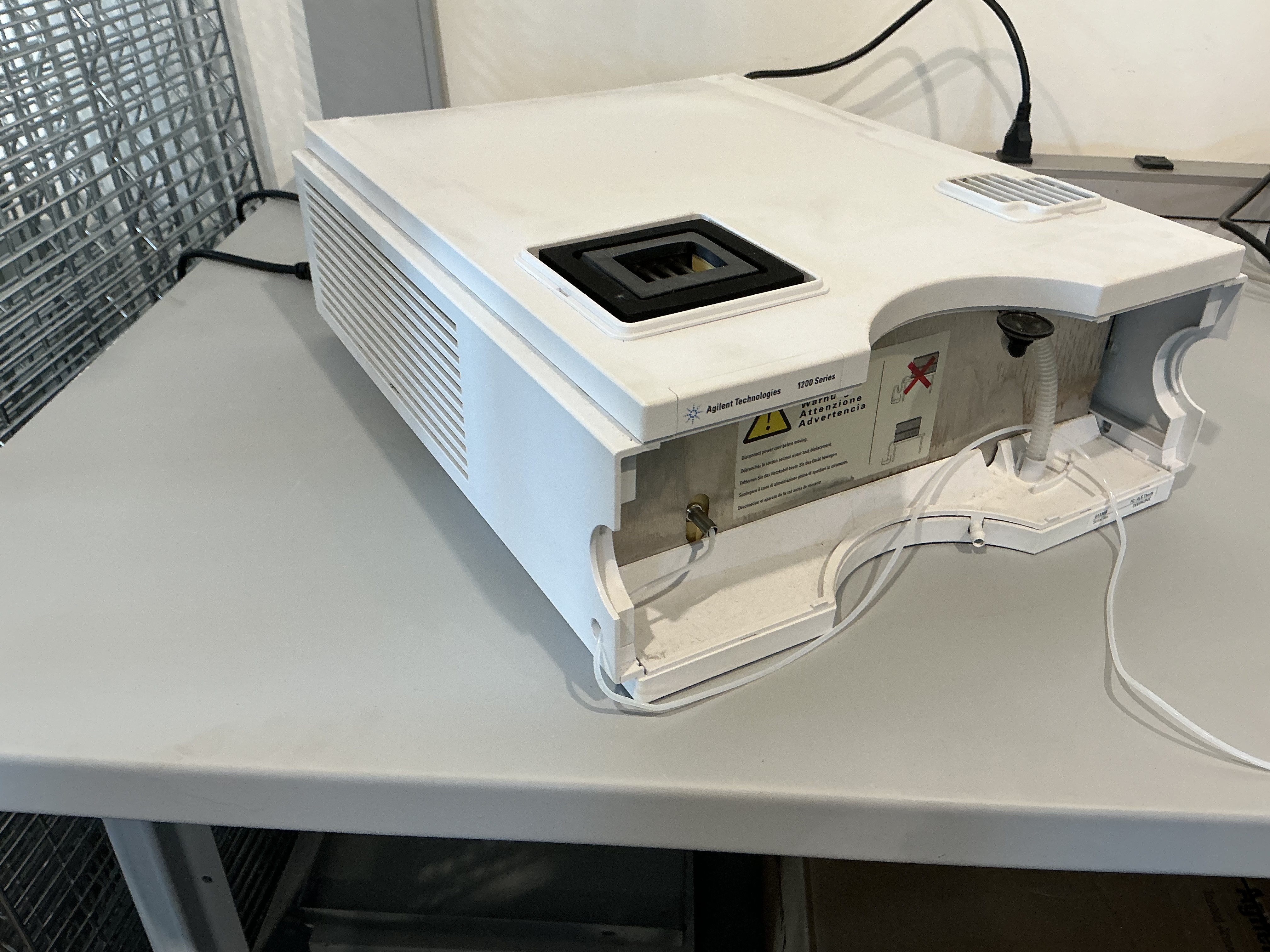Agilent G1330B FC/ALS Thermostat