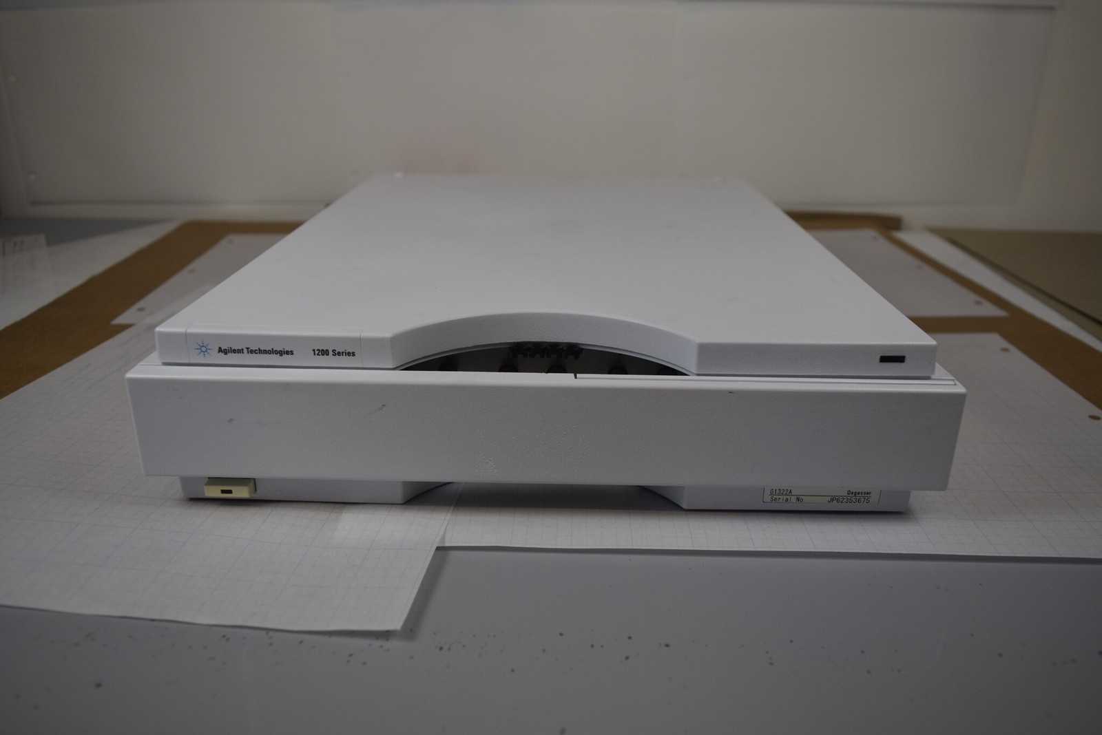 Agilent 1200 Series G1322A HPLC 4-Channel Vacuum Degasser - Serviced & Tested