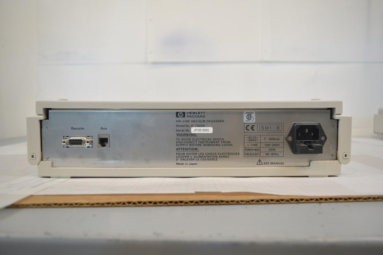 Agilent HP 1100 G1322A 4-Channel Vacuum Degasser w/ Solvent Tray - Wet-Tested